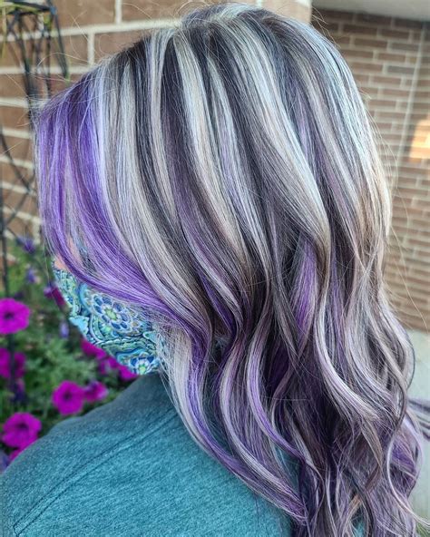 purple and silver colors